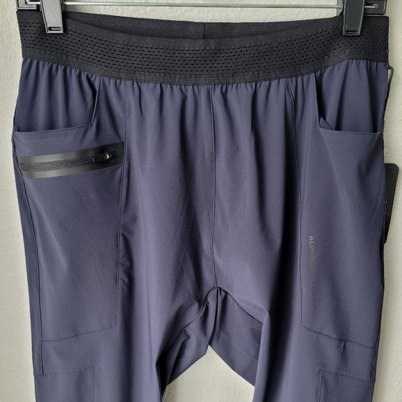 NWT Alphalete Infinity Studio Pant, Size Small, Color Navy - Picture 5 of 13